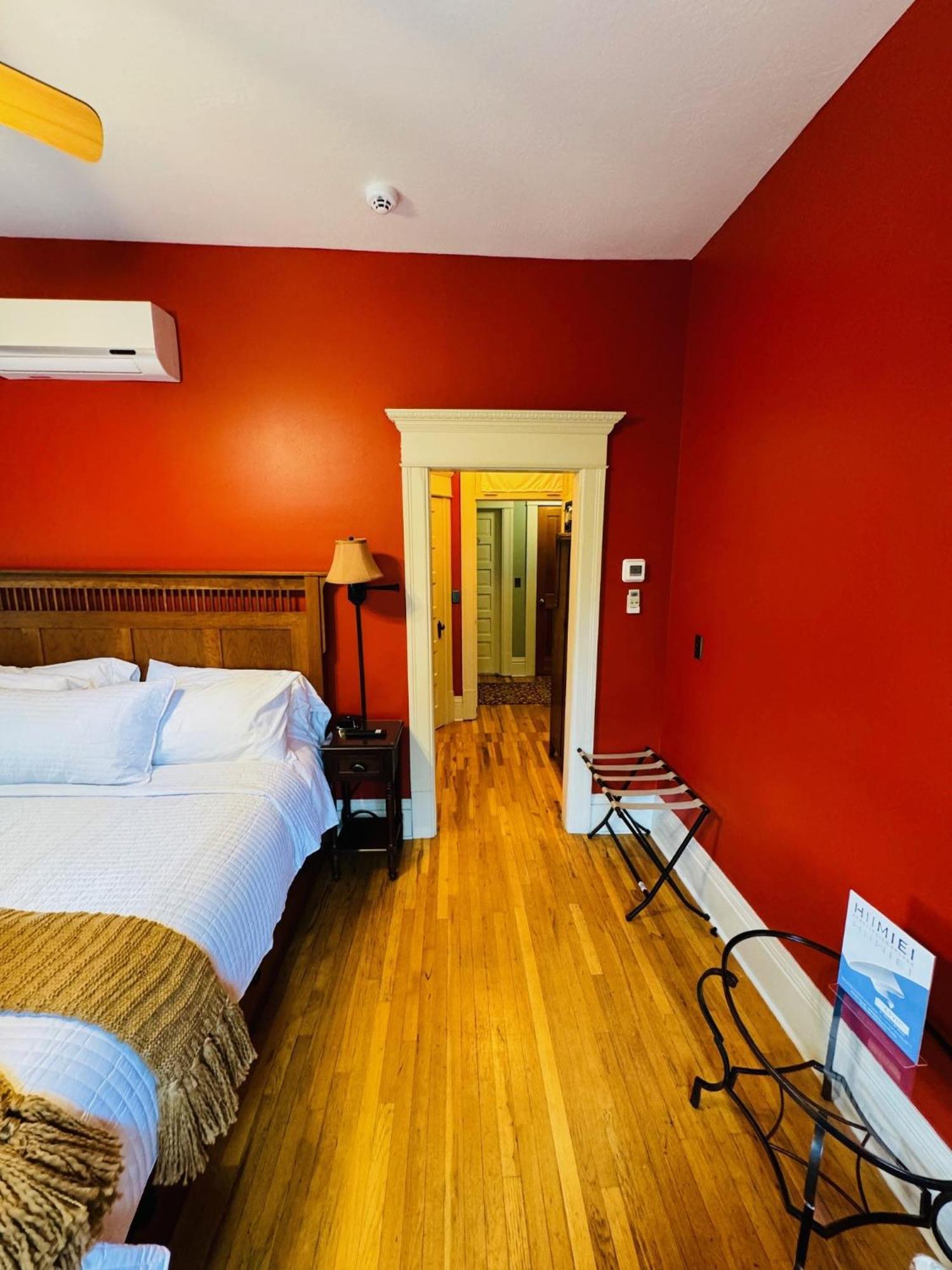 The Gibson Mansion Bed And Breakfast Missoula Exterior photo