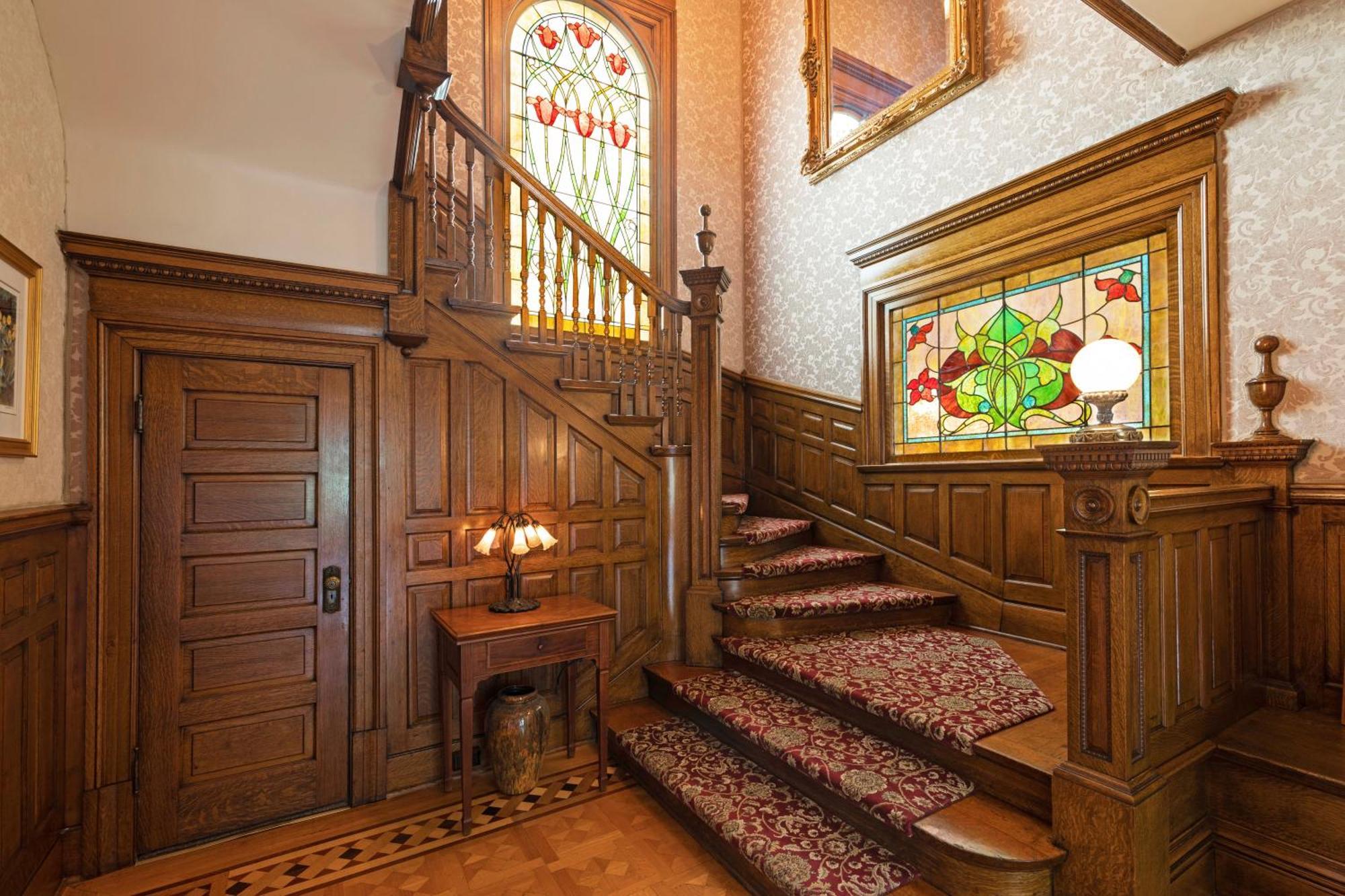The Gibson Mansion Bed And Breakfast Missoula Exterior photo